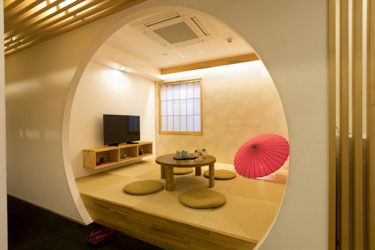 Guesthouse Raku Kyoto Exterior photo