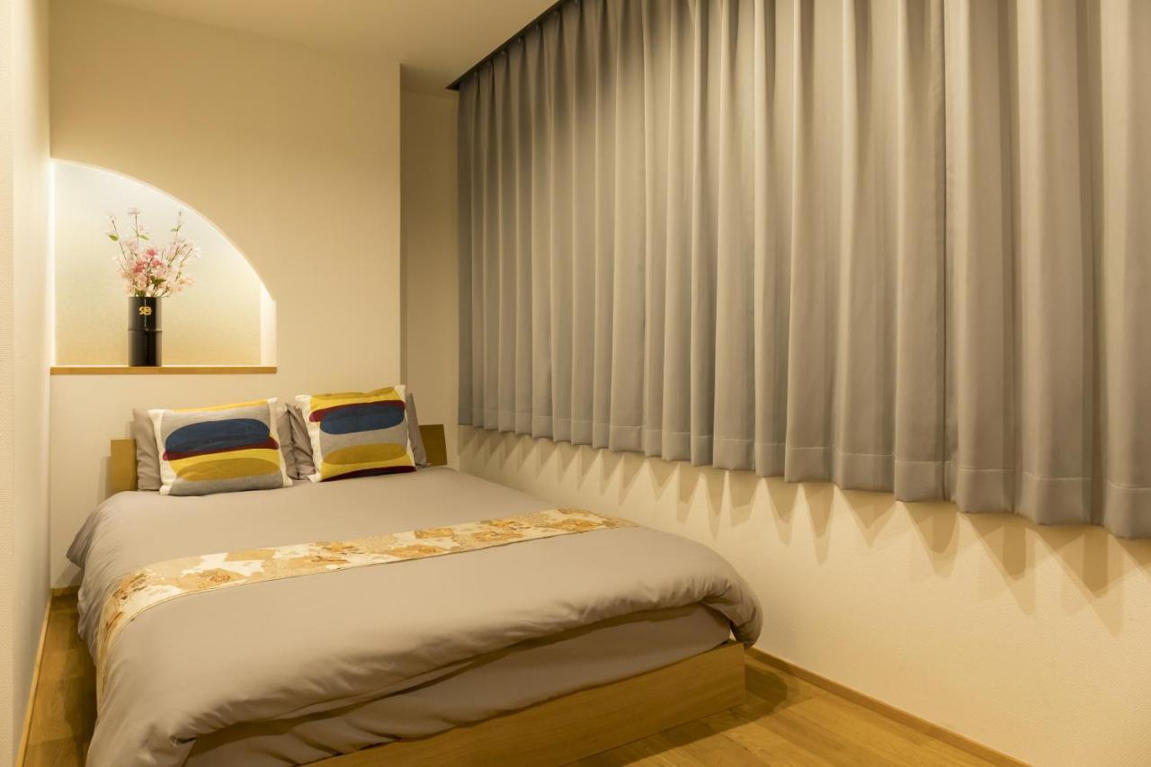 Guesthouse Raku Kyoto Exterior photo