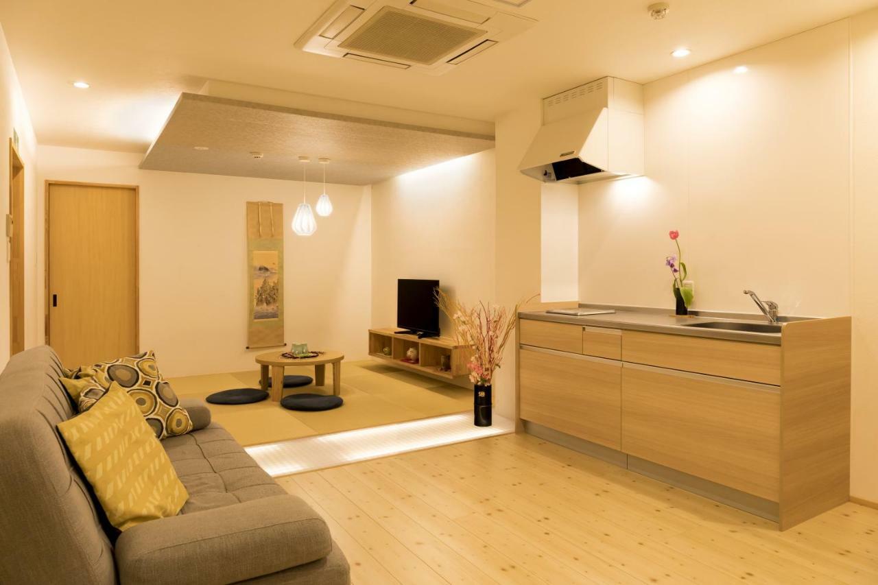 Guesthouse Raku Kyoto Exterior photo