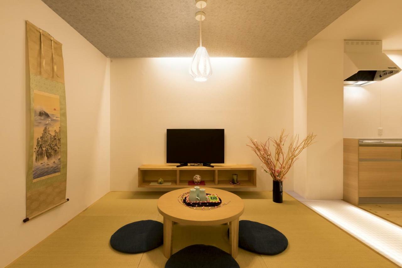 Guesthouse Raku Kyoto Exterior photo
